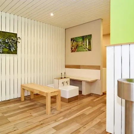 Olympia Haus 2, Whg 10 Apartment